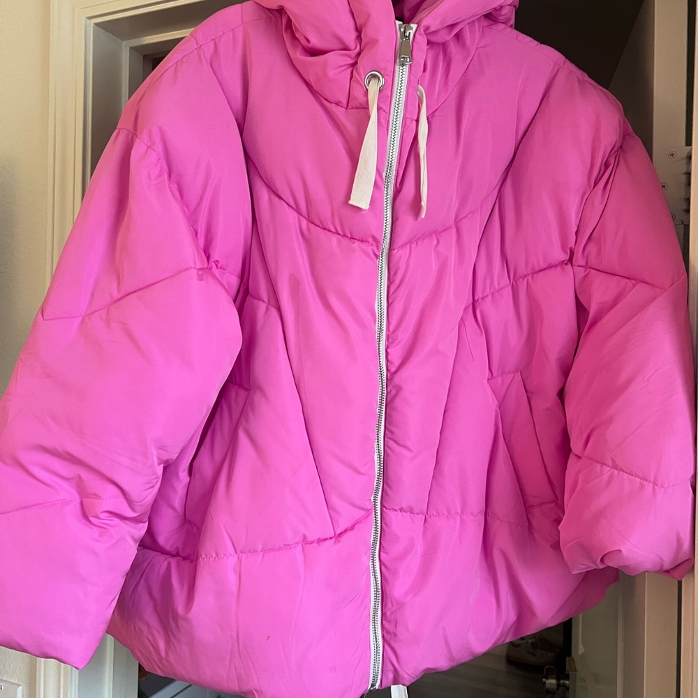 Free People Oversized pink puffer jacket